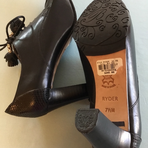 Brighton lace up shoes - Picture 7 of 7